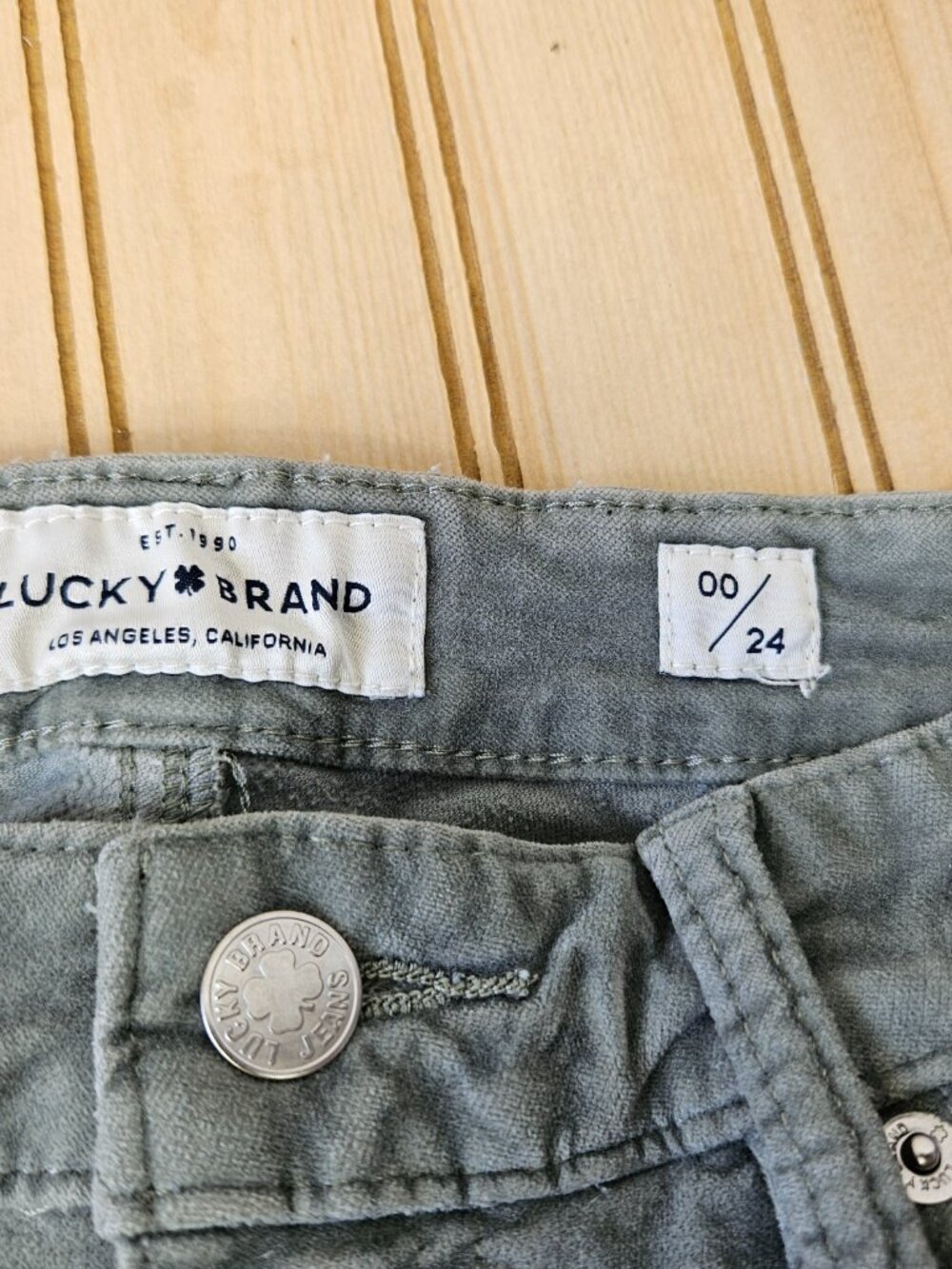 Lucky Brand Size 00/24 Green Velvet Ava Super Skinny Jeans Pants Stretch Womens - Picture 7 of 11